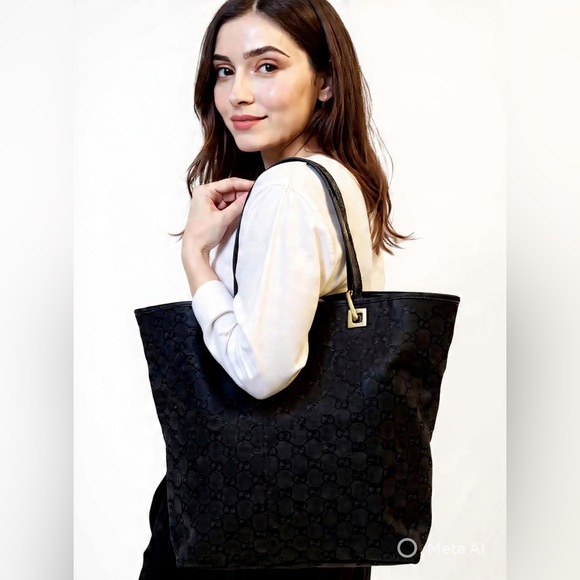 Gucci Handbags - Vintage Tom Ford Gucci GG Monogram Tote